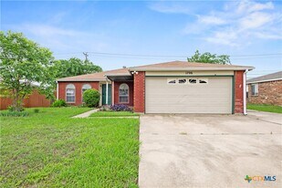 1706 Bristol Dr in Killeen, TX - Building Photo