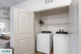 12020 Brush Hl Rd, Unit 3-209 in Wildwood, FL - Foto de edificio - Building Photo