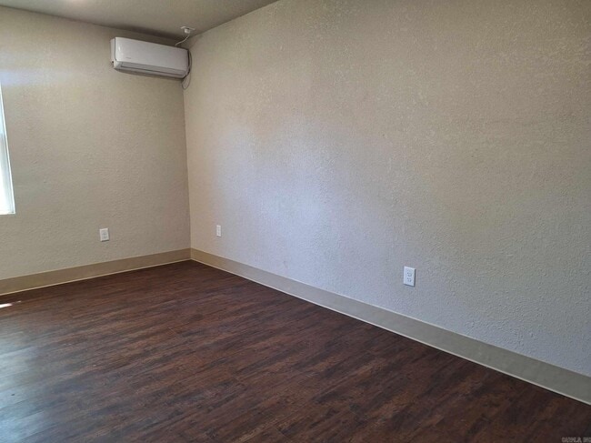 306 Hornbeck Ave in Mena, AR - Building Photo - Building Photo