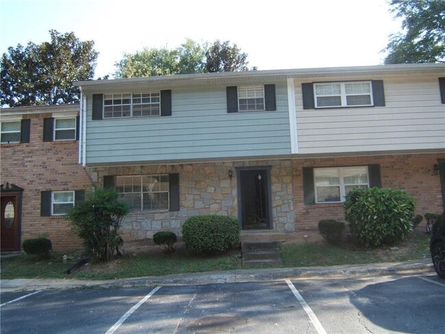 property at 4701 Flat Shoals Rd