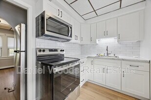 420 Glenwood Ave in East Lansdowne, PA - Building Photo