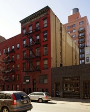 118 E 4th St in New York, NY - Building Photo - Building Photo