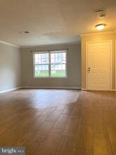 12625 Kempston Ln in Woodbridge, VA - Building Photo - Building Photo