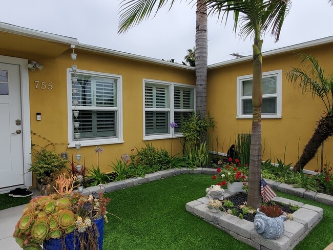 755 2nd St in Imperial Beach, CA - Building Photo - Building Photo