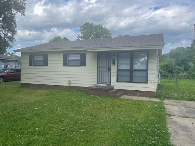 property at 216 Meadow Park Dr