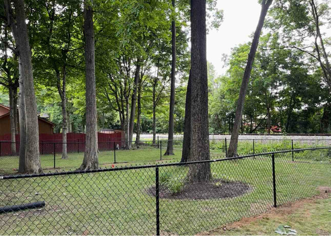 335 Beechwood Ct-Unit -A in Noblesville, IN - Building Photo - Building Photo