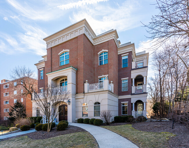 One Euclid Avenue in Summit, NJ - Building Photo - Primary Photo