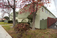 Casita Del Pueblo in Chula Vista, CA - Foto de edificio - Building Photo