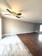 7745 W Harbor Ct in Frankfort, IL - Building Photo - Building Photo