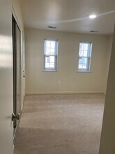 18308 Streamside Drive, Unit 103 in Gaithersburg, MD - Building Photo - Building Photo