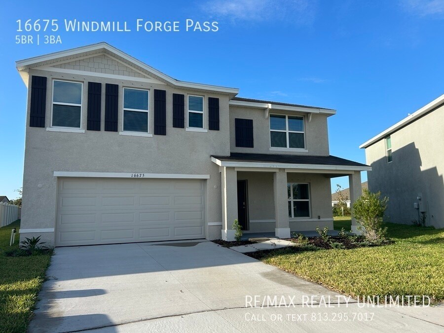 16675 Windmill Forge Pass in Wimauma, FL - Building Photo