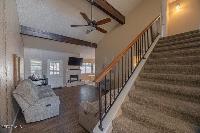 2009 Bobby Jones Dr in El Paso, TX - Building Photo - Building Photo