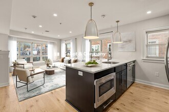 9 N Margin St, Unit 4 in Boston, MA - Foto de edificio - Building Photo