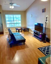 124 Reserve Cir in Oviedo, FL - Building Photo - Building Photo