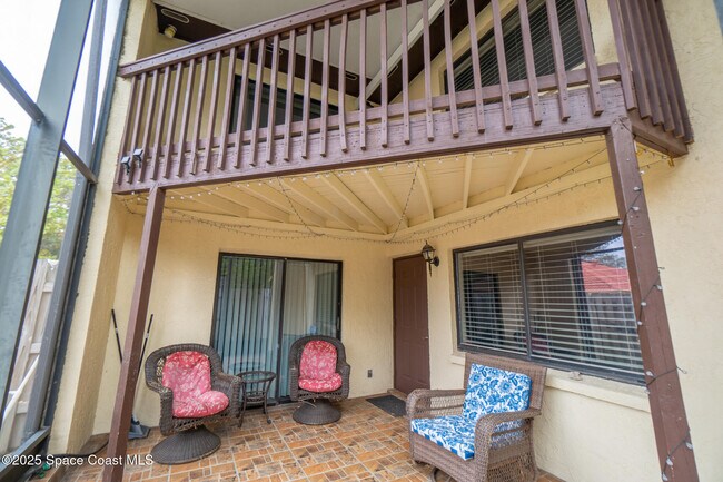 8753 Live Oak Ct in Cape Canaveral, FL - Building Photo - Building Photo