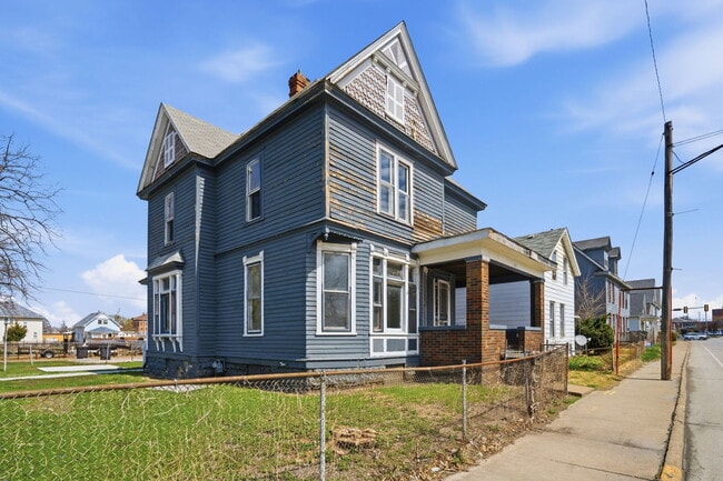 1405 7th Ave in Rock Island, IL - Building Photo - Building Photo