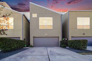 2940 Cline St in Houston, TX - Building Photo