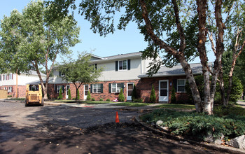 Concord Apartments in Newark, OH - Building Photo - Building Photo