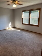 1129 Golf Ct in Dekalb, IL - Building Photo - Building Photo