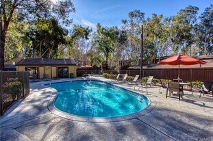 600 Central Ave, Unit 346 in Riverside, CA - Building Photo