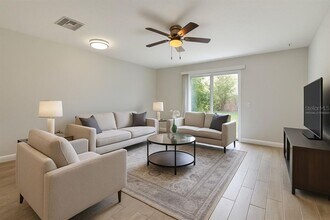 13418 Tea Rose Way in Orlando, FL - Building Photo - Building Photo