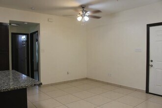 3118 Garfield St in Laredo, TX - Building Photo - Building Photo