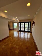 7505 Hampton Ave in West Hollywood, CA - Building Photo - Building Photo