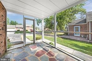 504 Sharpley Ln in Wilmington, DE - Building Photo - Building Photo