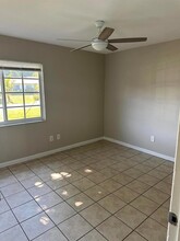 377 SW Cherryhill Rd in Port St. Lucie, FL - Building Photo - Building Photo