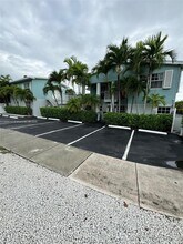 65 NE 24th St in Wilton Manors, FL - Building Photo - Building Photo