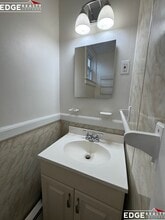 24 Union St, Unit 1 in Natick, MA - Building Photo - Building Photo