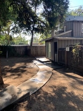 1165 Hobart St-Unit -Unit 4 in Chico, CA - Building Photo - Building Photo