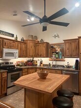 115 Saint Clair Ct, Unit 115 St Clair Court in Central City, PA - Foto de edificio - Building Photo