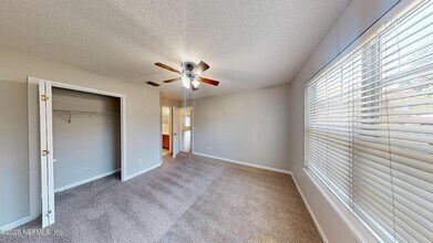 236 Otterwood Ct in Jacksonville, FL - Building Photo - Building Photo