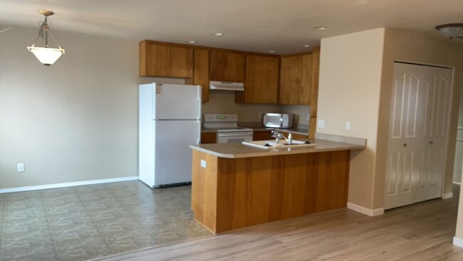 property at 3161 Juniper Ridge Dr