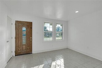 4933 Savoie Ct in New Orleans, LA - Building Photo - Building Photo