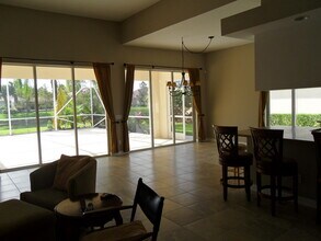 8158 Rosalie Ln in Wellington, FL - Building Photo - Building Photo