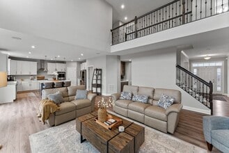 107 Vly Vw Dr in Beaver, PA - Building Photo - Building Photo