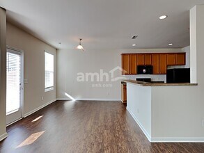 3550 Eastern Branch Road in Raleigh, NC - Foto de edificio - Building Photo