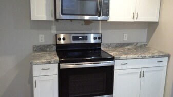 2593 Nancelon Cir N in Macon, GA - Building Photo