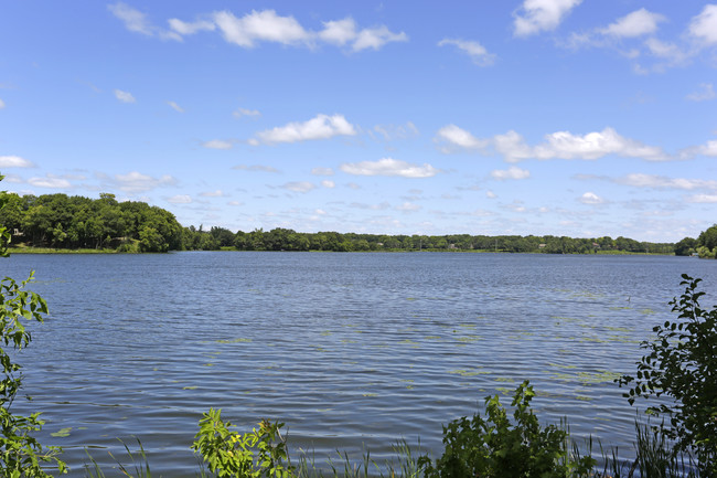 Gleason Lake in Wayzata, MN - Building Photo - Building Photo