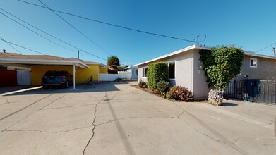 14521 Firmona Ave, Unit 14523 .5 in Lawndale, CA - Building Photo - Building Photo