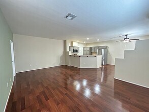 2050 Los Feliz St in Las Vegas, NV - Building Photo - Building Photo