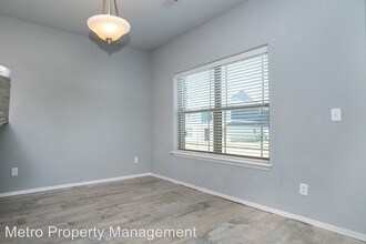 1322 N Corsica Dr in Fayetteville, AR - Building Photo - Building Photo