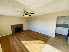 678 Monterey Pl in Hemet, CA - Building Photo - Building Photo