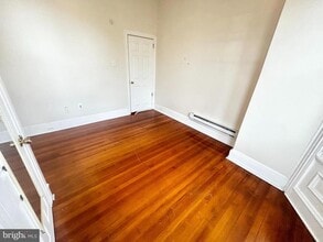 1819 W Oxford St in Philadelphia, PA - Building Photo - Building Photo