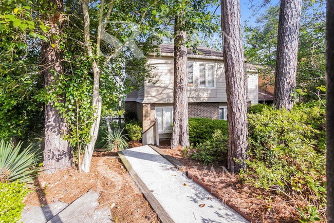 337 Pine Cliff Ct in Columbia, SC - Building Photo - Building Photo