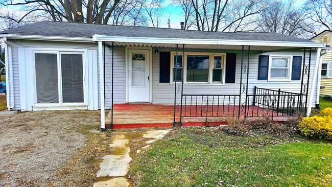 property at 1120 Pat Ln