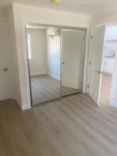 2916 E 10th St, Unit A in Long Beach, CA - Building Photo - Building Photo