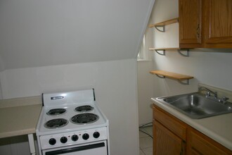 625 Bellefonte St, Unit #3 in Pittsburgh, PA - Building Photo - Building Photo